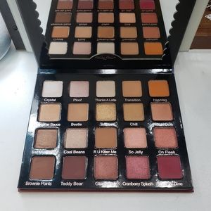 Violet Voss Pro Eyeshadow Palette